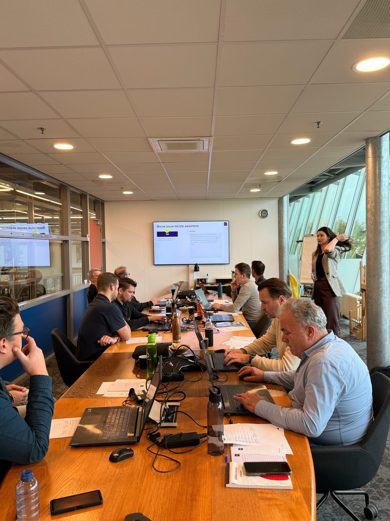 AI-training met deelnemers in een werksessie